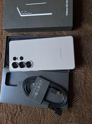 Samsung Galaxy S25 Ultra 256GB gris