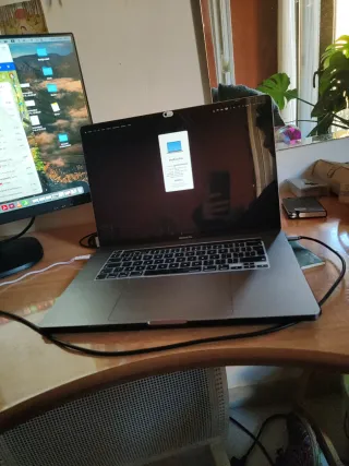 MacBook Pro 16 2019 16GB 1TB