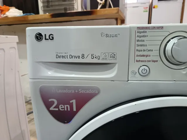LAVASECADORA LG INVERTER 8KG A+++