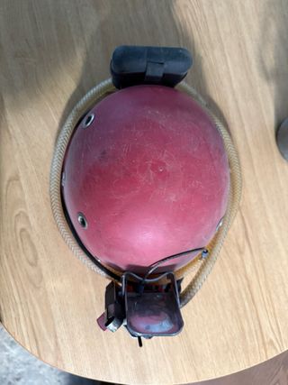 Casco espeleología Carburero con luz