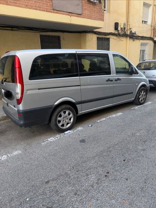 Mercedes-Benz Vito 2009