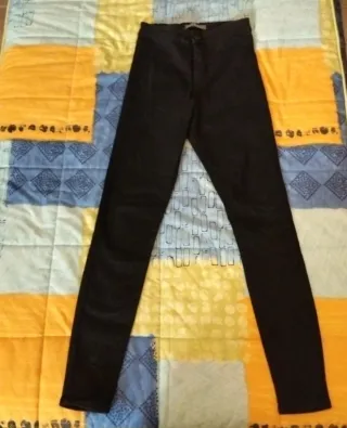 Pantalón vaquero mujer negro