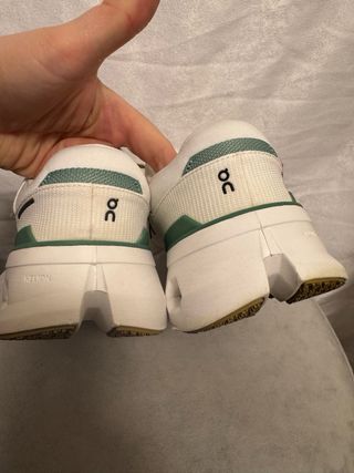 Scarpe On Running Uomo Tg 43