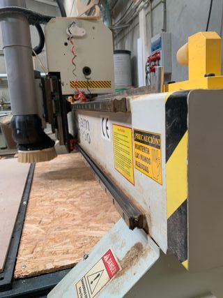 Fresadora CNC TEC CAM 1000 - Perez Camps (2012)