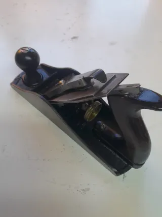 Cepillo de carpintero Stanley 4 1/2