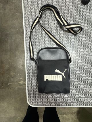 Riñonera Puma Negra