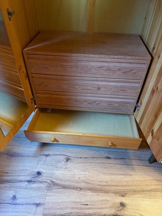 Guardaroba in legno massello con specchio e cassetti opzionali