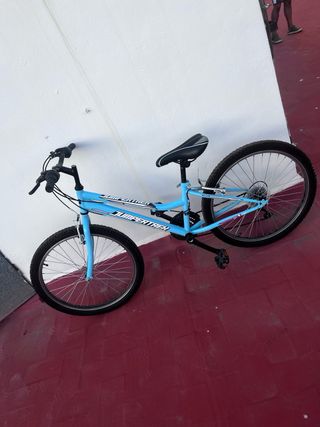 Bicicleta Jumper Trek Azul nueva