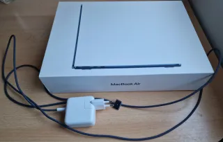 MacBook Air M2 13.6 8GB 256GB SSD 2022