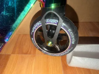 Patinete Blazer Pro Titan Iris NUEVO