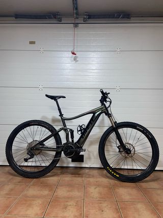 Bicicleta Eléctrica Giant Stance e+.