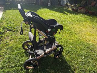 Carrito Bebé Kiduku Negro y Dorado