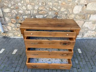 Cómoda antigua madera maciza nogal