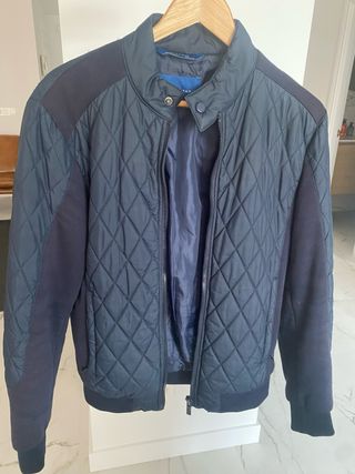 Cazadora acolchada azul hombre