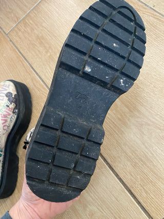 Botas Zara Disney Mickey Mouse talla 38