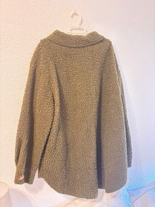 Chaqueta verde teddy