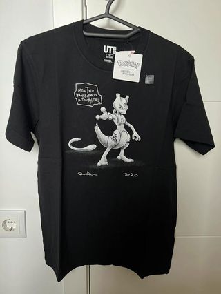 Camiseta Uniqlo Pokemon Mewtwo XS Nueva Original
