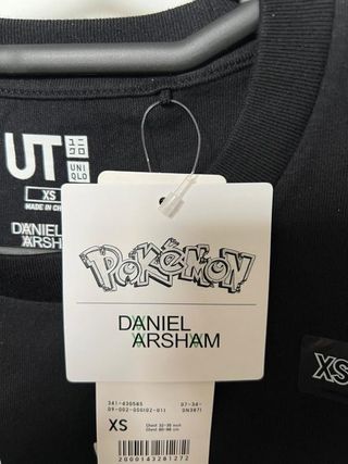 Camiseta Uniqlo Pokemon Mewtwo XS Nueva Original