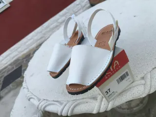 Sandalias Ria Menorca Talla 37 Blancas