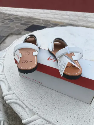 Sandalias Ria Menorca Talla 37 Blancas