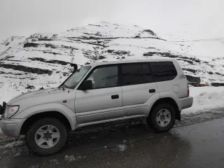 Toyota Land Cruiser 90 1999