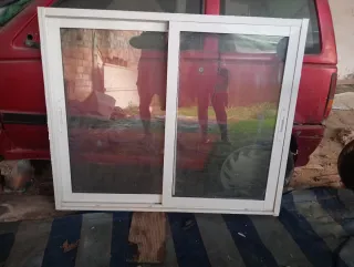 Ventana corredera aluminio.1.10 cm ×90