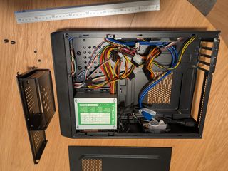 Caja PC mATX SFF Tacens