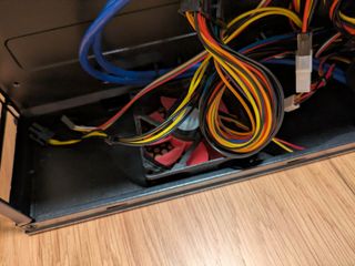 Caja PC mATX SFF Tacens