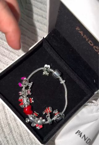 Pulsera  con charms