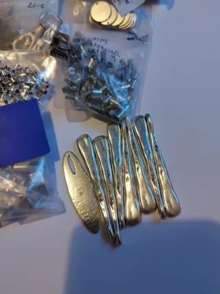 Pack fornituras bisutería (morado, plata)