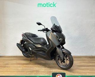 YAMAHA XMAX 125