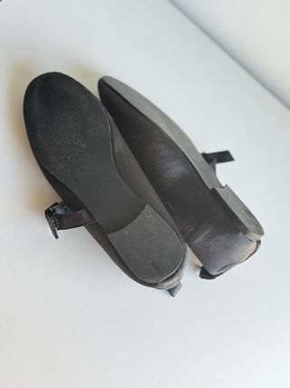 Bailarinas/Manoletinas Negras con Hebilla