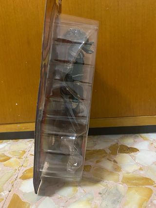 NECA Scavage Predator Action Figure