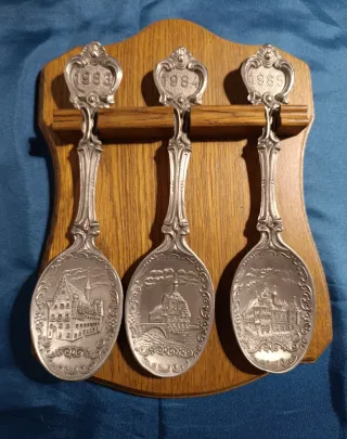 Set Cucchiai Decorativi Vintage 1983-1985 in Peltr