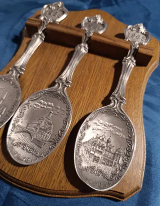 Set Cucchiai Decorativi Vintage 1983-1985 in Peltr