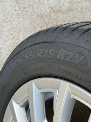 Llantas originales Fiat 500 15” + neumáticos