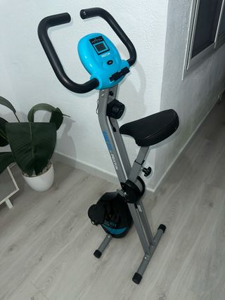 Bicicleta estática plegable