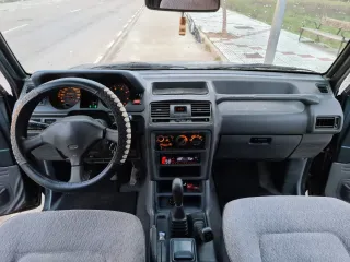 Mitsubishi Montero 1993