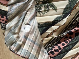 Lote de pantalones y faldas