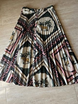 Lote de pantalones y faldas