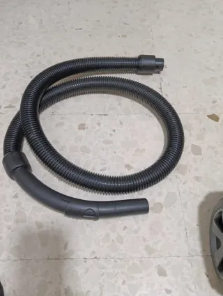 Aspiradora Orbegozo Ciclónico HEPA