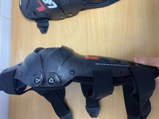 Rodilleras Leatt Dual Axis L/XL