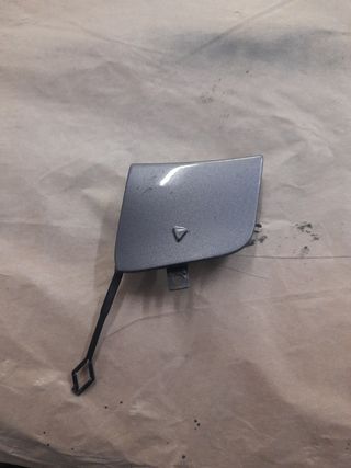 Tapa gancho paragolpes Mercedes