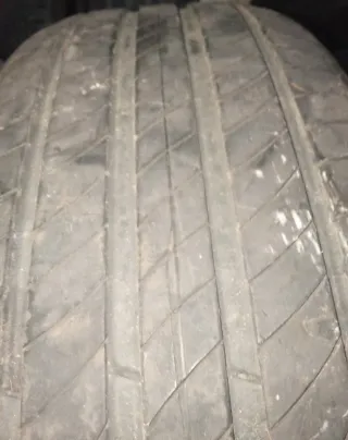 Neumáticos Michelin 215/65 R17 103V