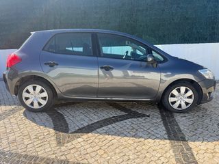 Toyota Auris 2008