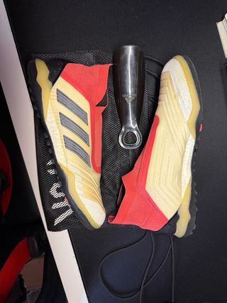 Botas de fútbol Predator y Phantom gama alta