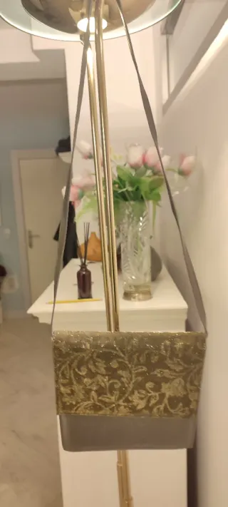 Bolso fiesta Rebeca Sanver negro y dorado