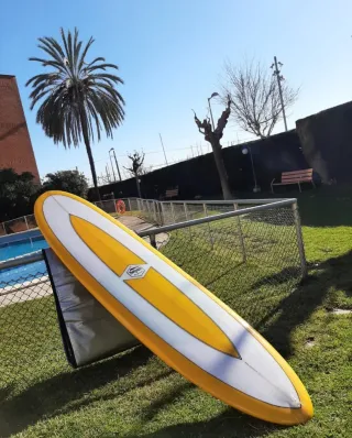Tabla de surf Montjuich 7.11