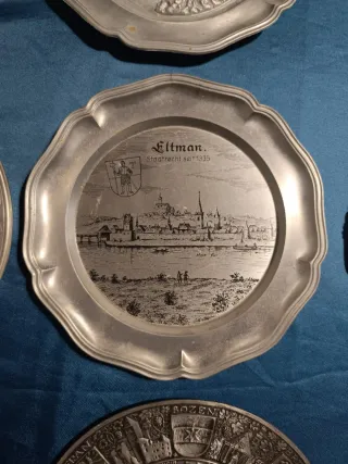 Lotto 8 Piatti Decorativi Vintage in Peltro  Bozen
