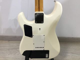 CHITARRA ELETTRICA CASIO MG-510 E39975